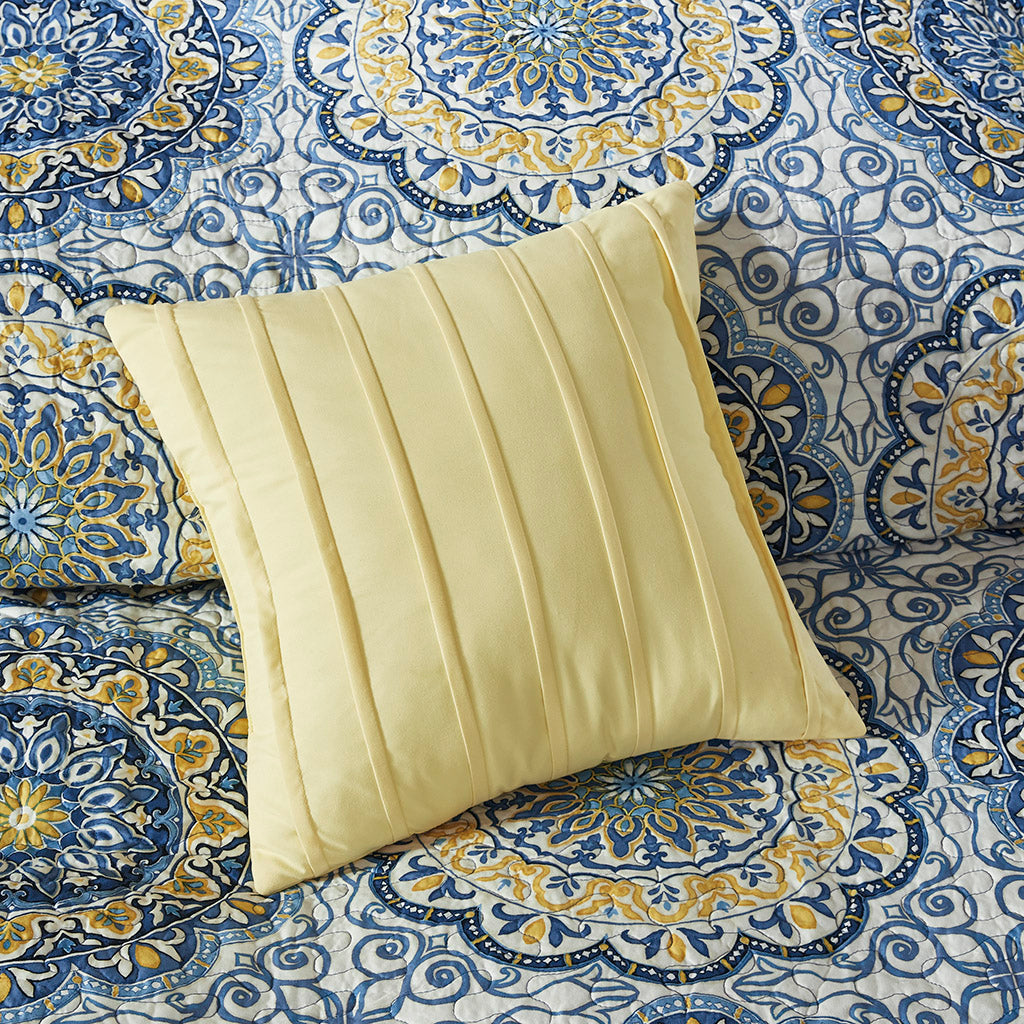 Tangiers 6 Piece Reversible Quilt Set with Throw Pillows - Blue