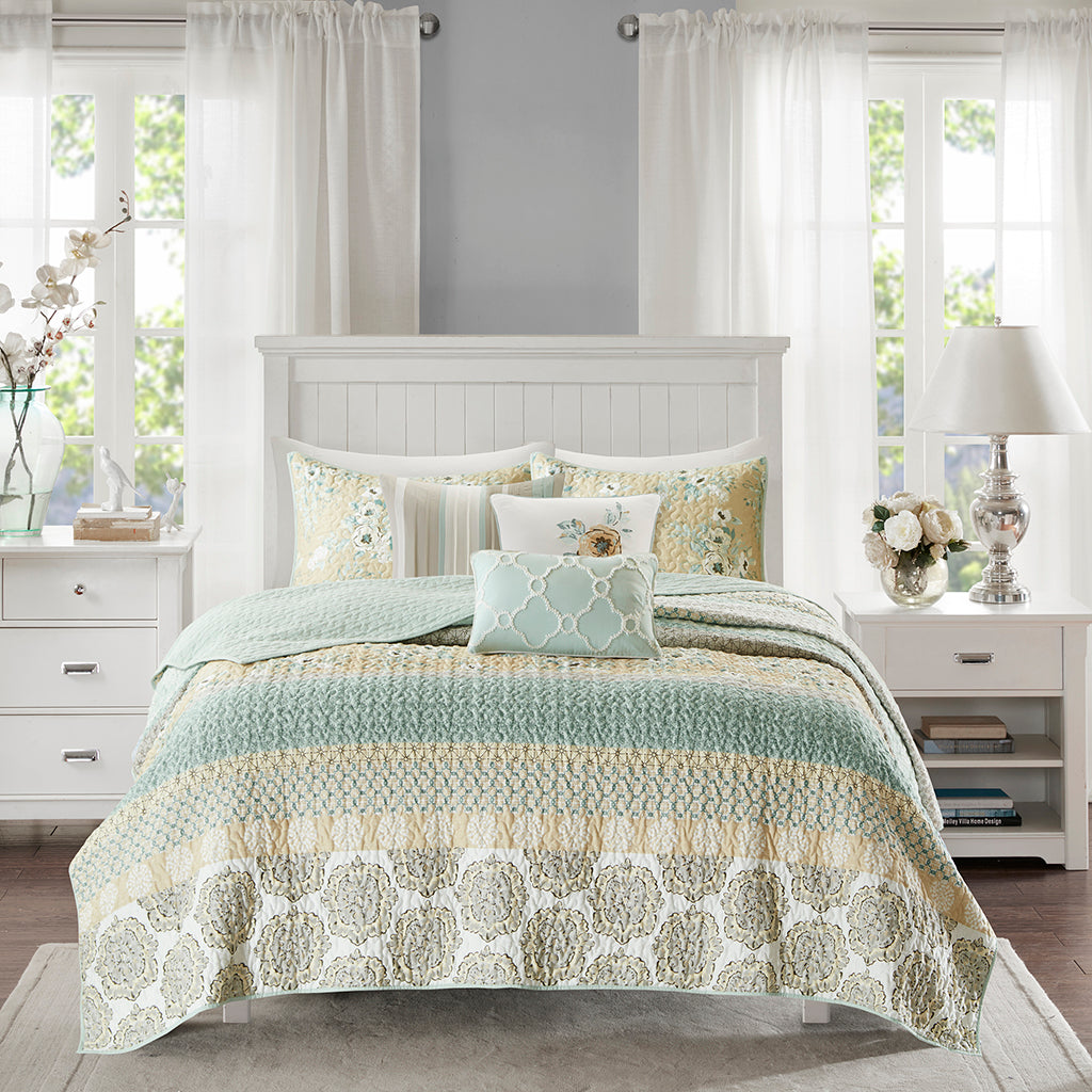 Willa 6 Piece Cotton Quilt Set with Throw Pillows - Green