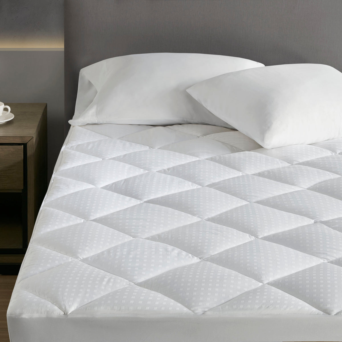Signature Dobby Cotton Waterproof Mattress Pad - White