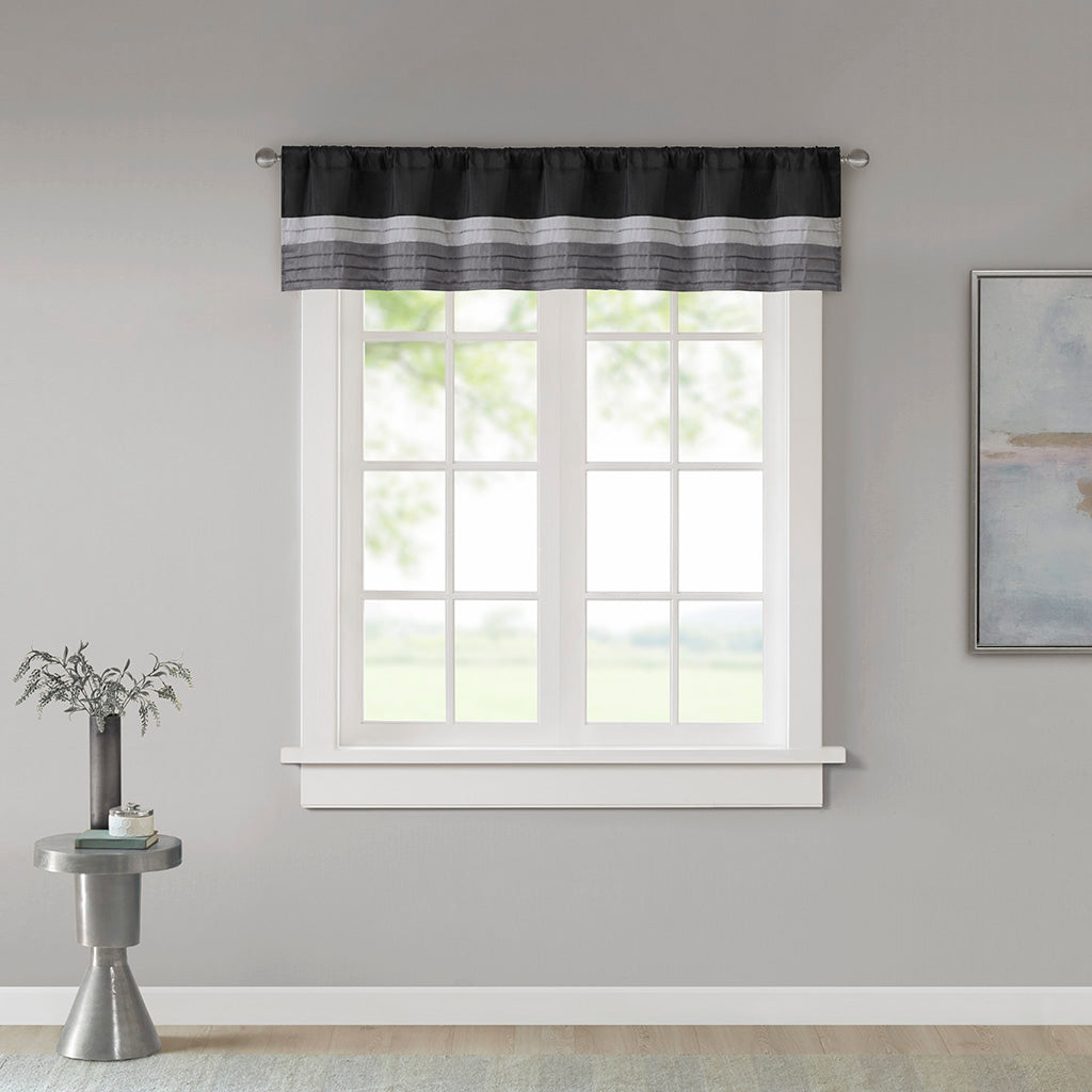 Amherst Polyoni Pintuck Window Valance - Black