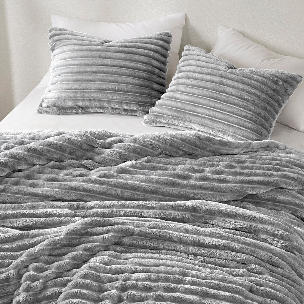 Avril Fluffy Ribbed Plush Comforter Set - Gray