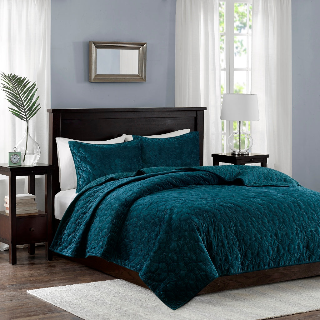 Harper 3 Piece Velvet Quilt Set - Teal