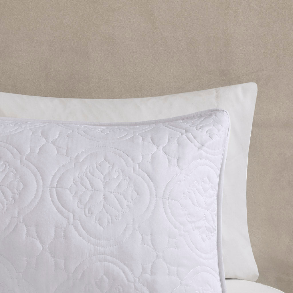 Oakley 3 Piece Reversible Bedspread Set - White
