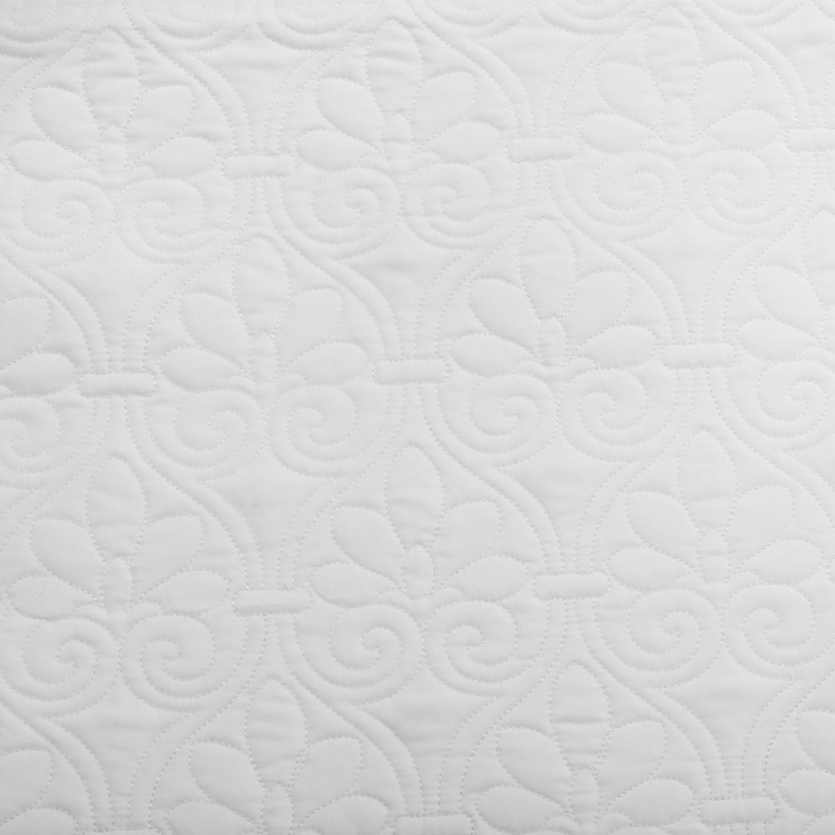 Quebec 6 Piece Reversible Daybed Cover Set - White