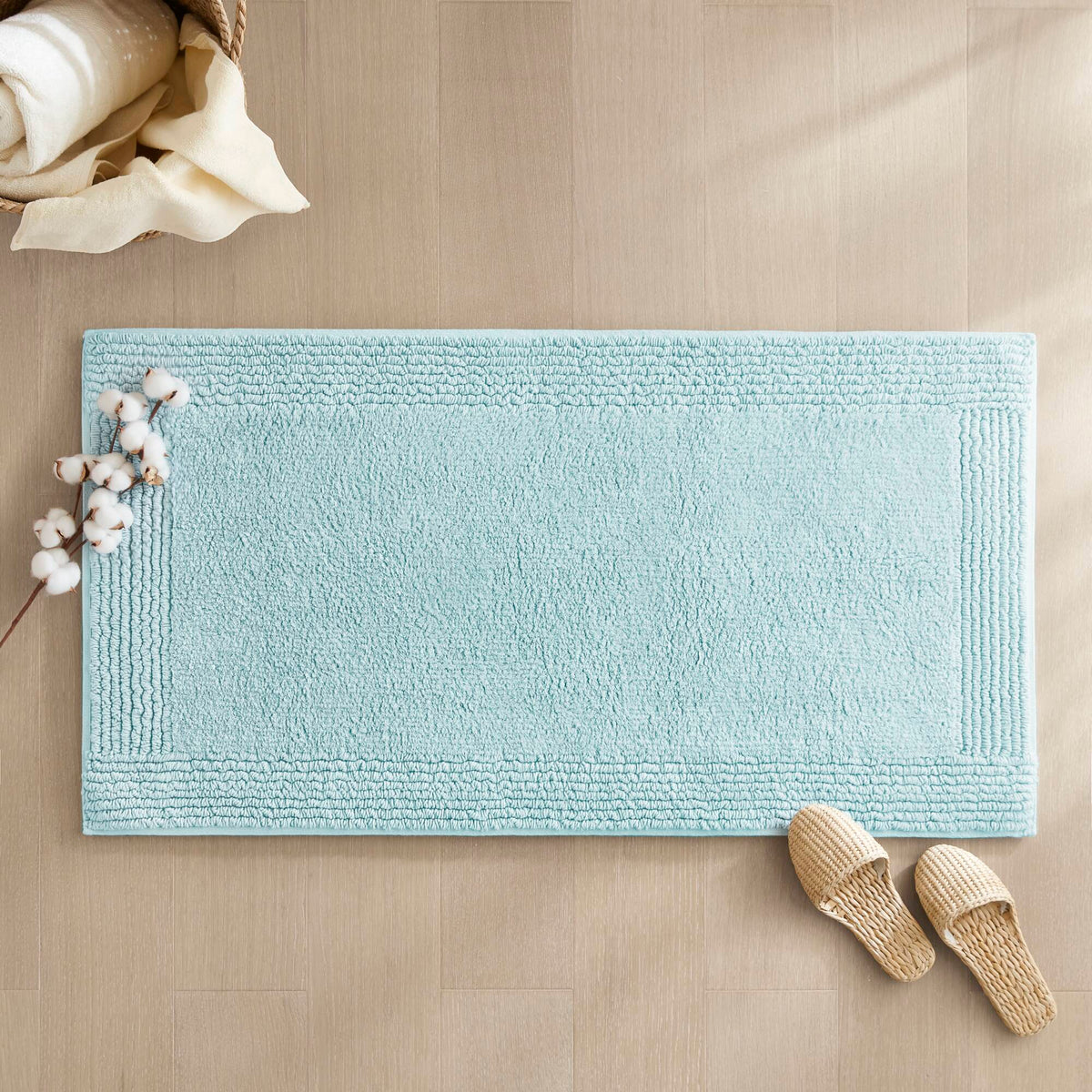 Splendor 100% Cotton Tufted 3000 GSM Reversible Bath Rug - Blue