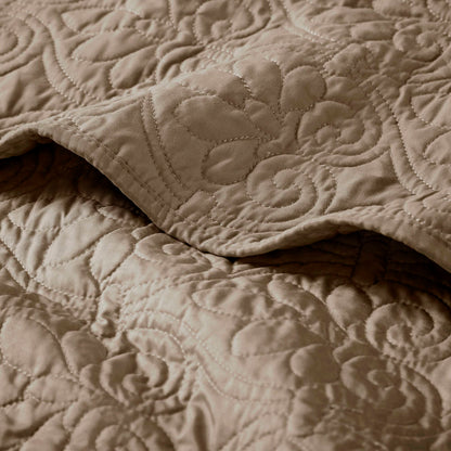 Quebec Oversized Quilted Throw - Khaki