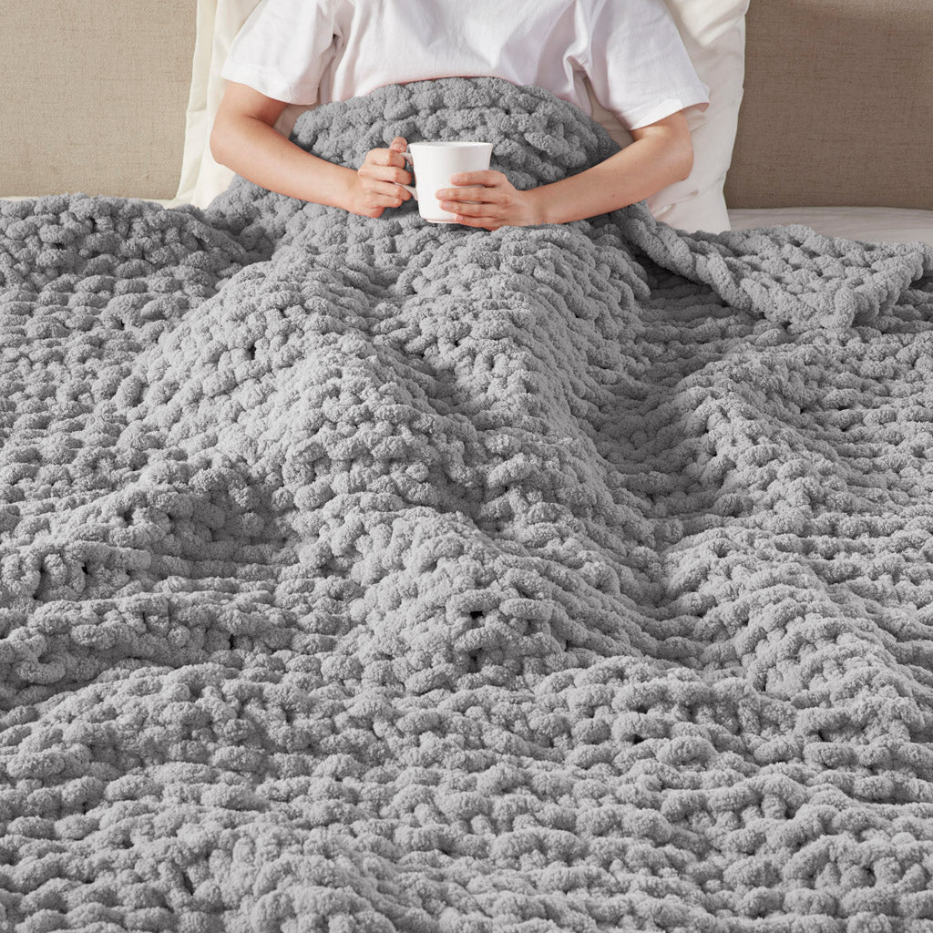 Chenille Chunky Knit Throw - Grey
