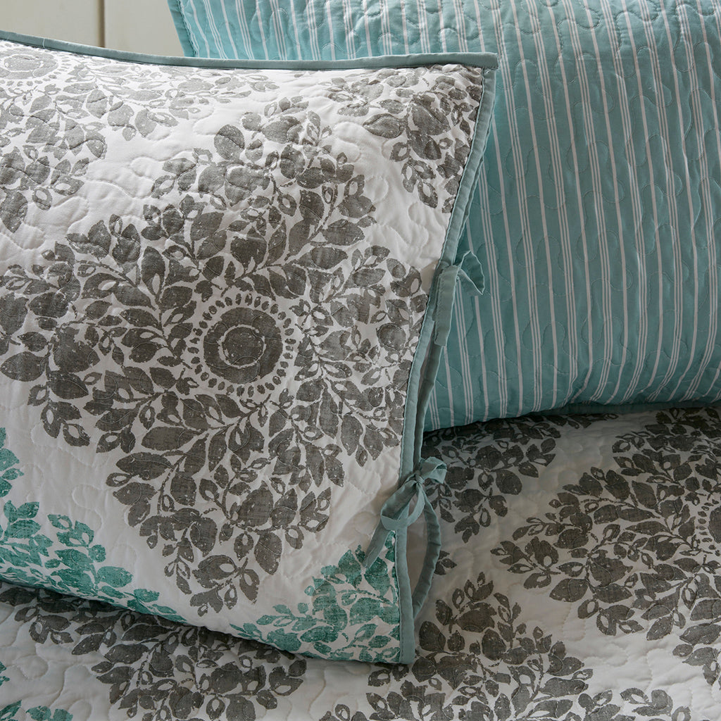 Claire 6 Piece Reversible Daybed Cover Set - Aqua