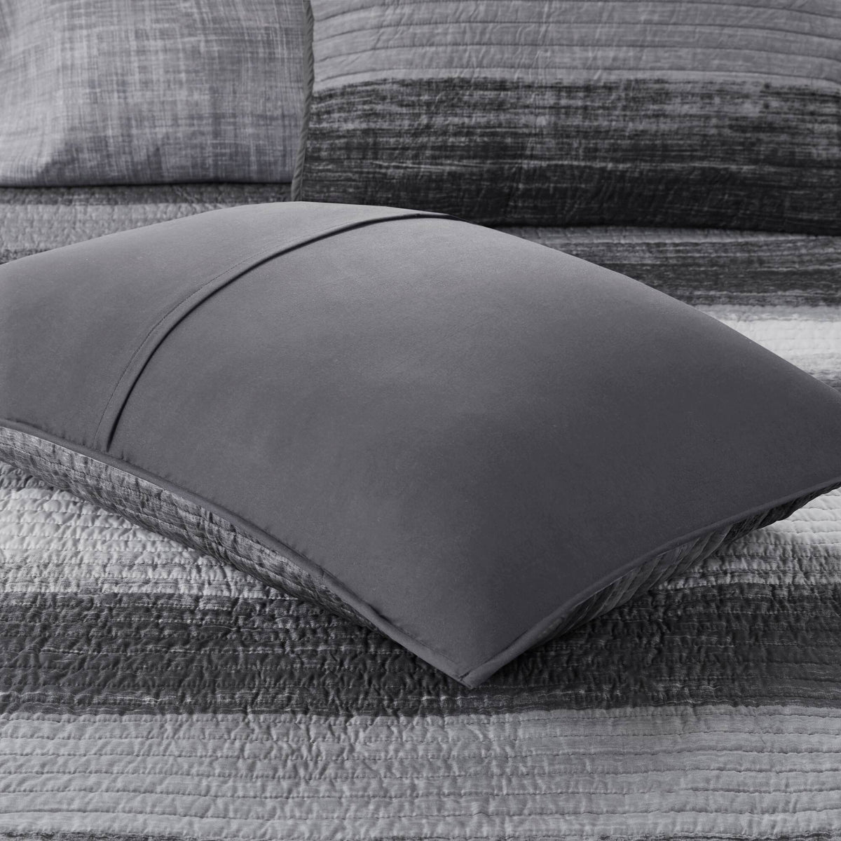 Saben Quilt Set with Cotton Bed Sheets - Black