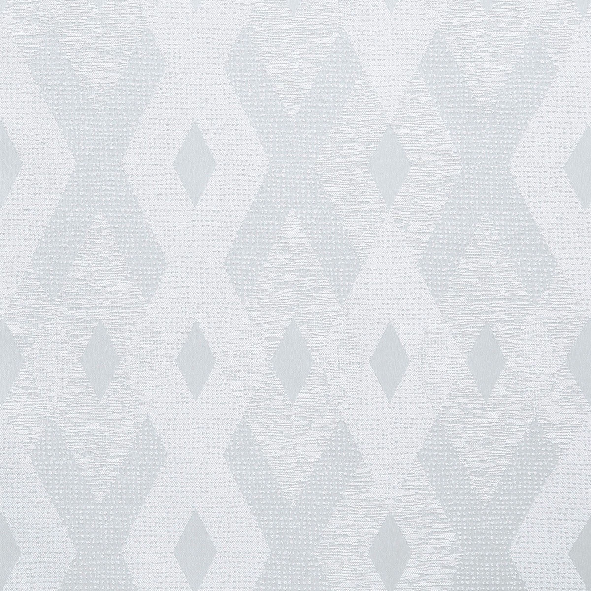 Jacquard Essential Nova Coverlet - White