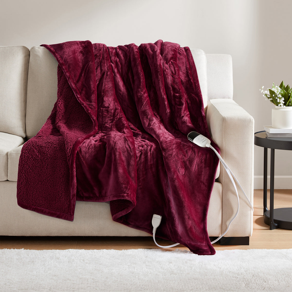 Heated Microlight to Berber Throw - Red