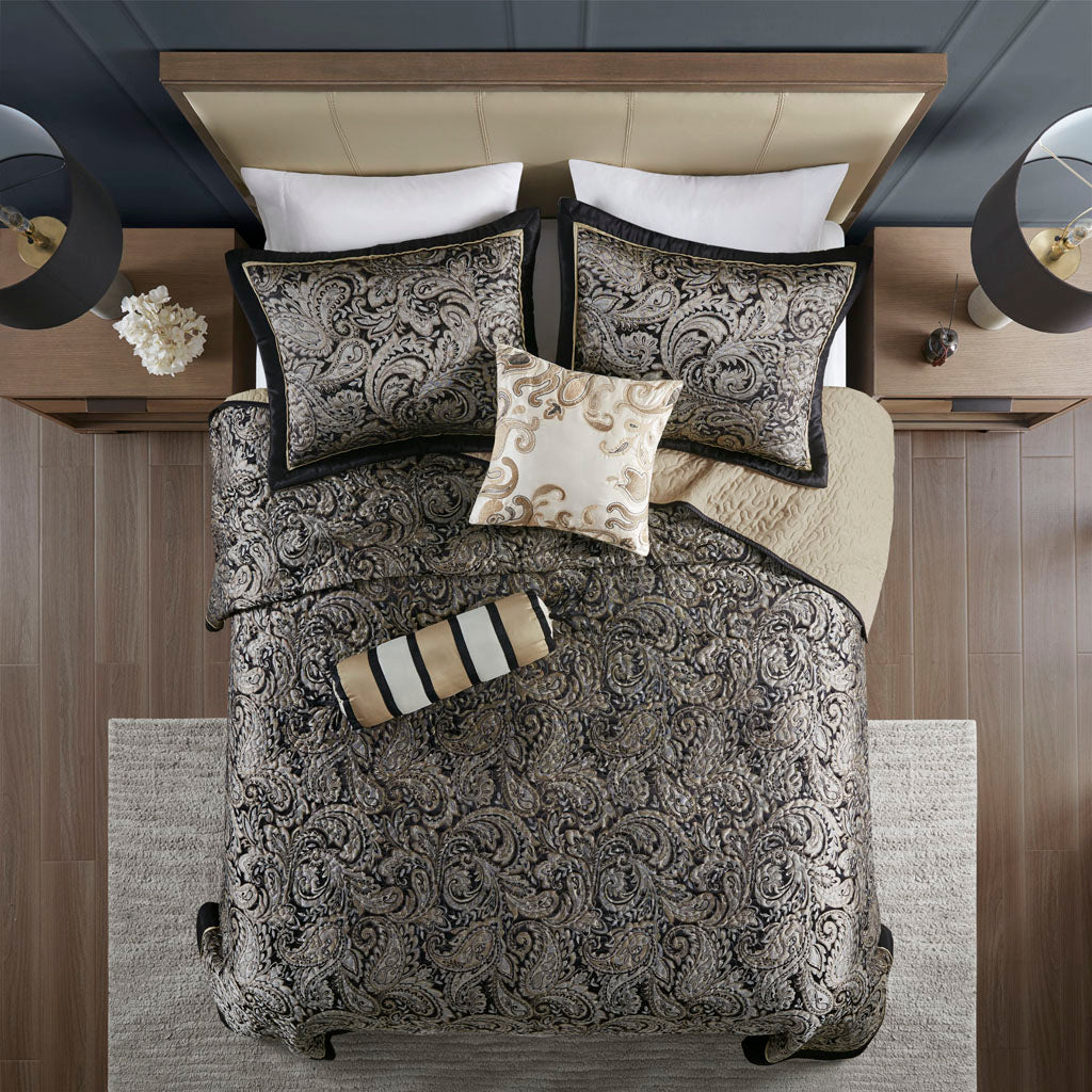 Aubrey 5 Piece Jacquard Bedspread Set with Throw Pillows - Black