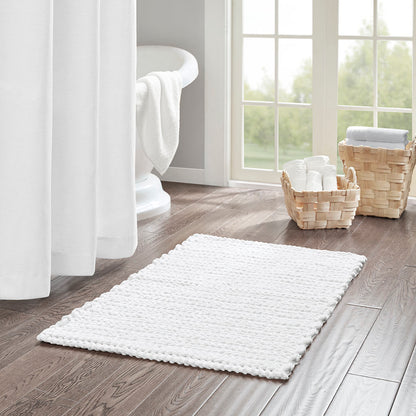 Lasso 100% Cotton Chenille Chain Stitch Rug - White