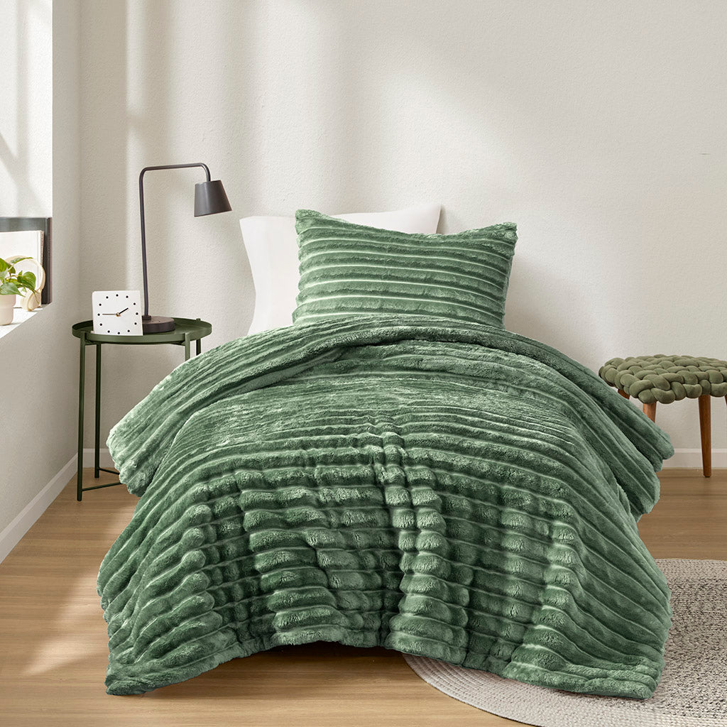Avril Fluffy Ribbed Plush Comforter Set - Green