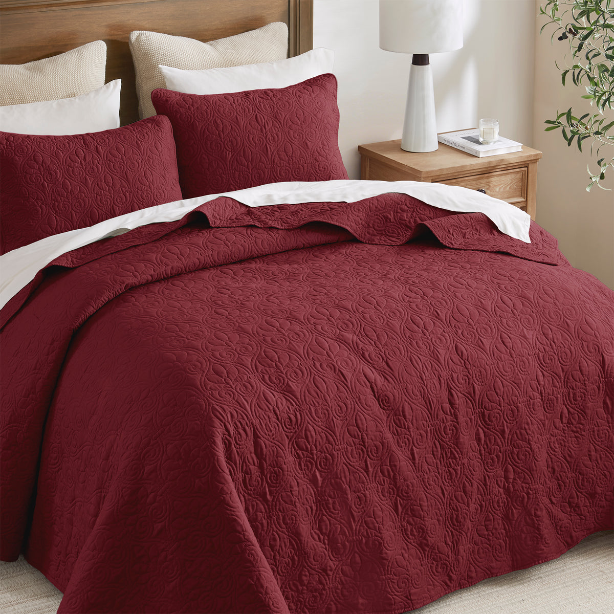 Quebec Reversible Bedspread Set - Red