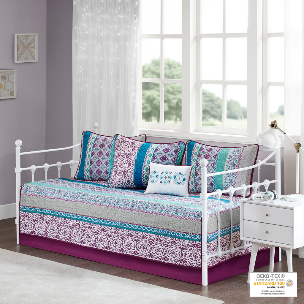 Carly Reversible 6 Piece Daybed Set - Purple
