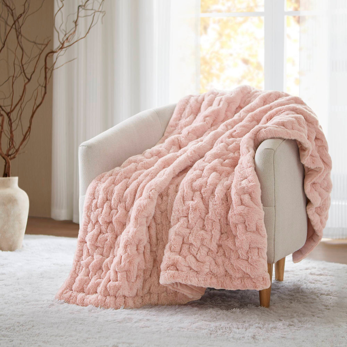 Ruched Fur Throw - Blush