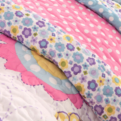 Crazy Daisy Reversible Quilt Set with Throw Pillow - Multi