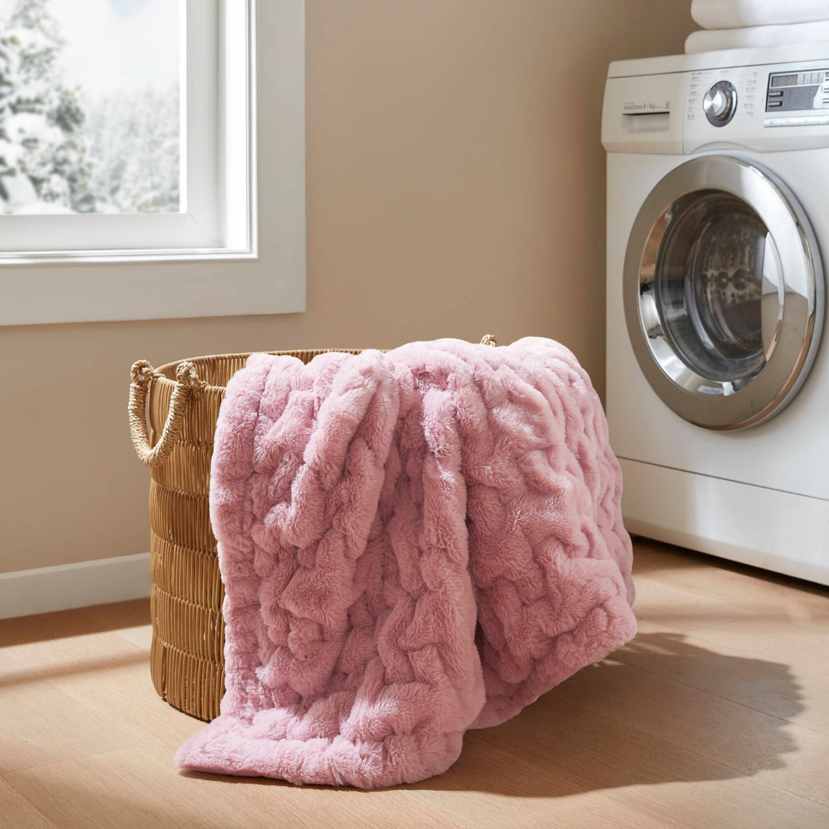 Ruched Fur Throw - Pink