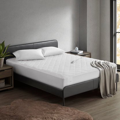 Embossed Microfiber Heated Mattress Pad - White