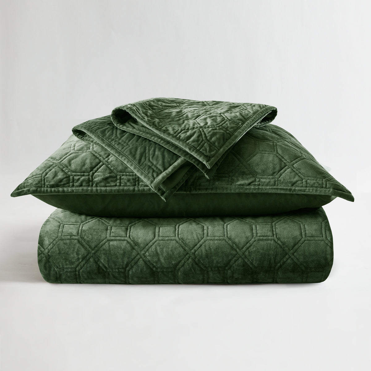 Harper 3 Piece Velvet Quilt Set - Green