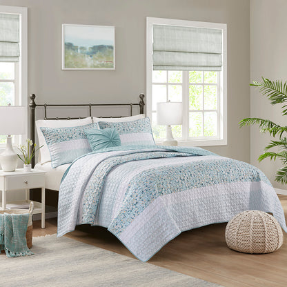 Caralie 4 Piece Seersucker Quilt Set with Throw Pillow - Aqua