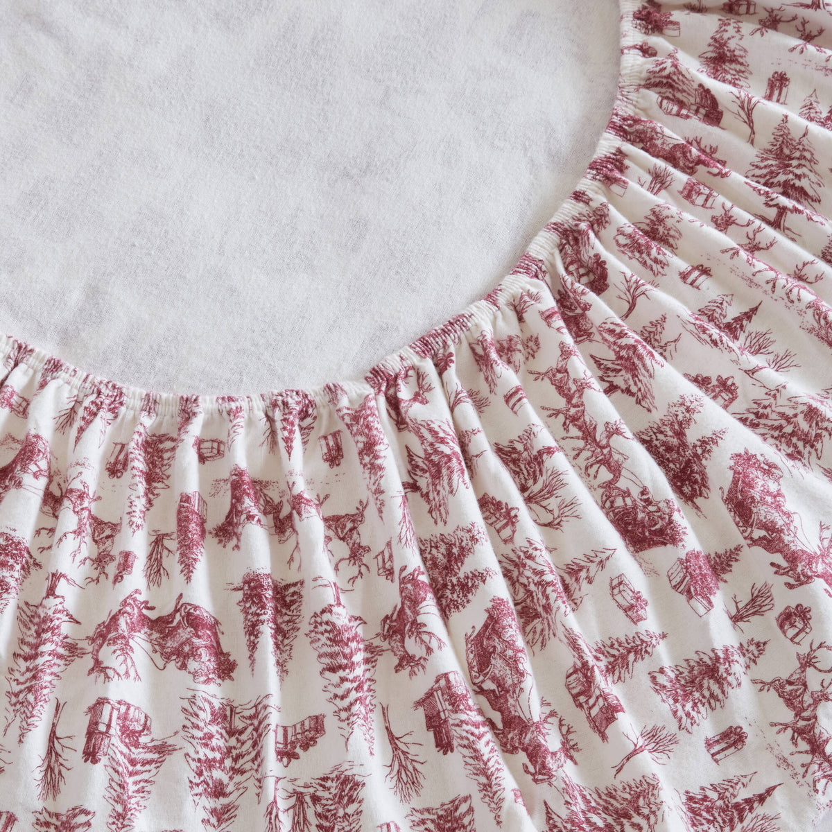 Cozy Cotton Flannel Printed Sheet Set - Santa Delivery Toile