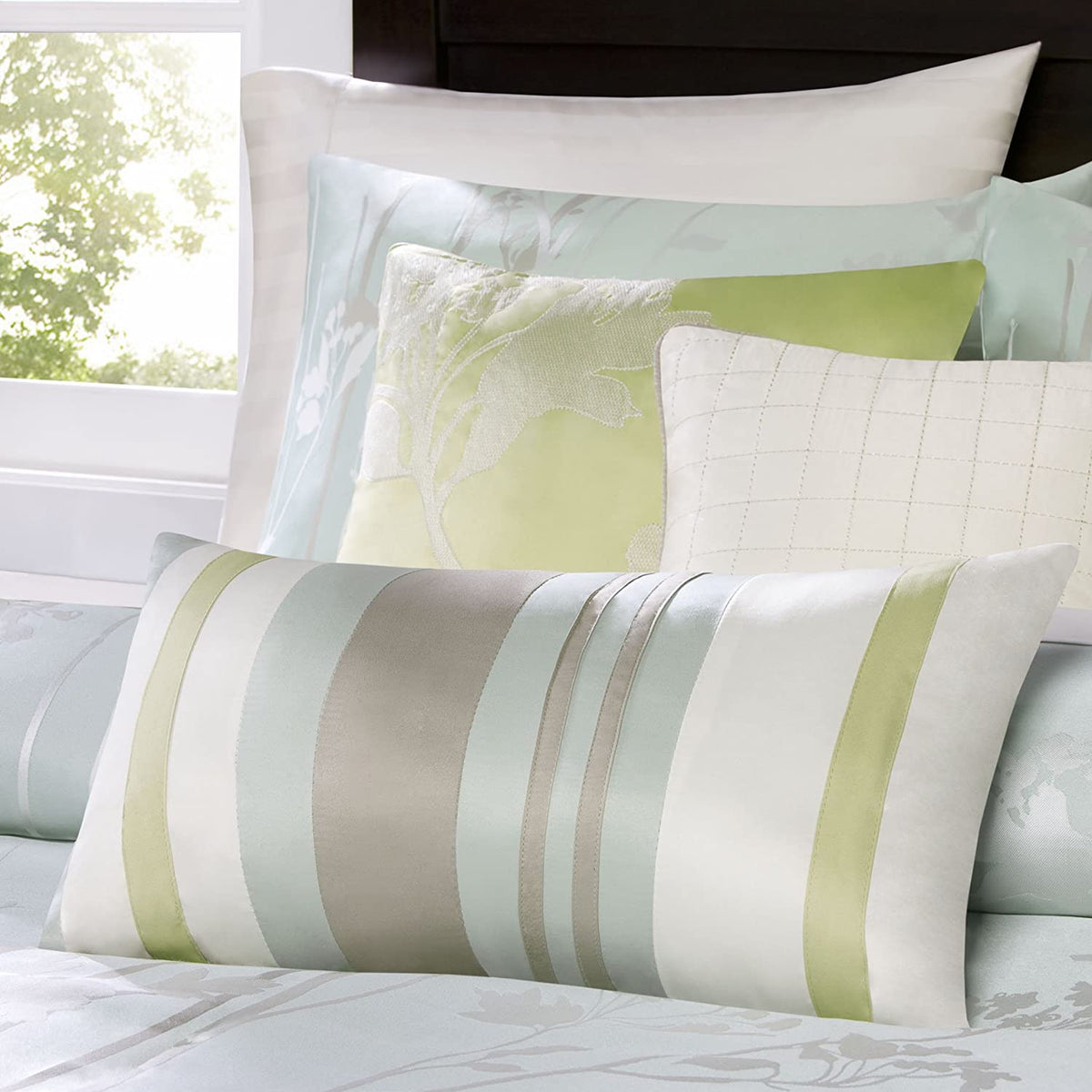 California Green 7-Piece Comforter Set Comforter Sets By Olliix/JLA HOME (E & E Co., Ltd)