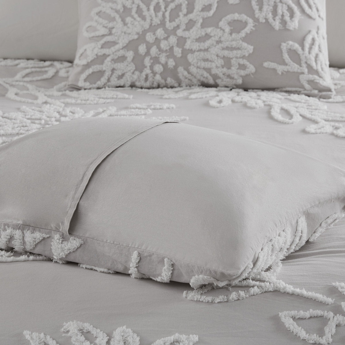 Veronica Grey/White 3-Piece Comforter Set Comforter Sets By Olliix/JLA HOME (E & E Co., Ltd)