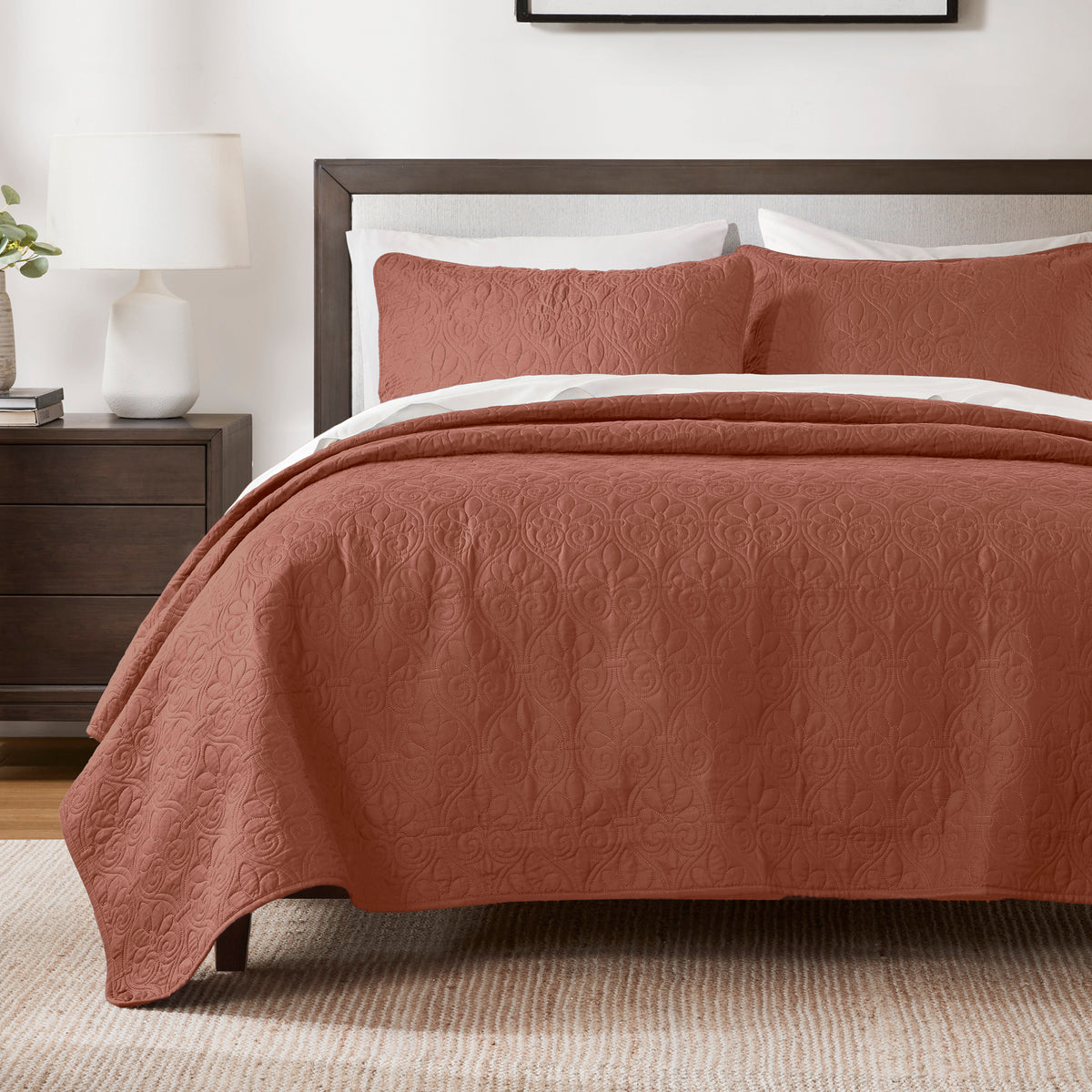 Quebec Reversible Quilt Set - Clay Red