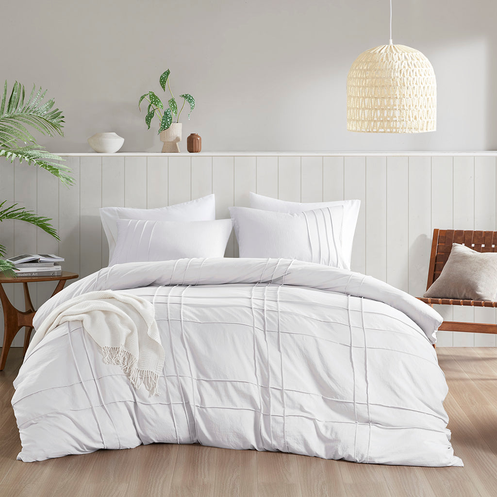 Walker Soft Washed Pleated Duvet Cover Set - White