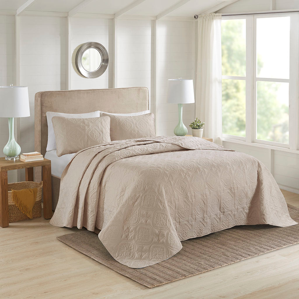 Oakley 3 Piece Reversible Bedspread Set - Khaki