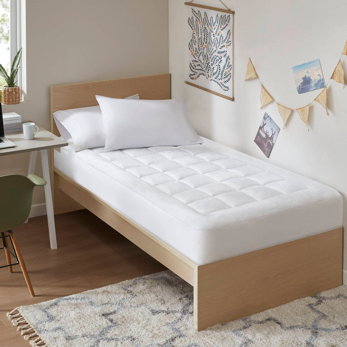 Cloud Soft Overfilled Plush Waterproof Mattress Pad - White