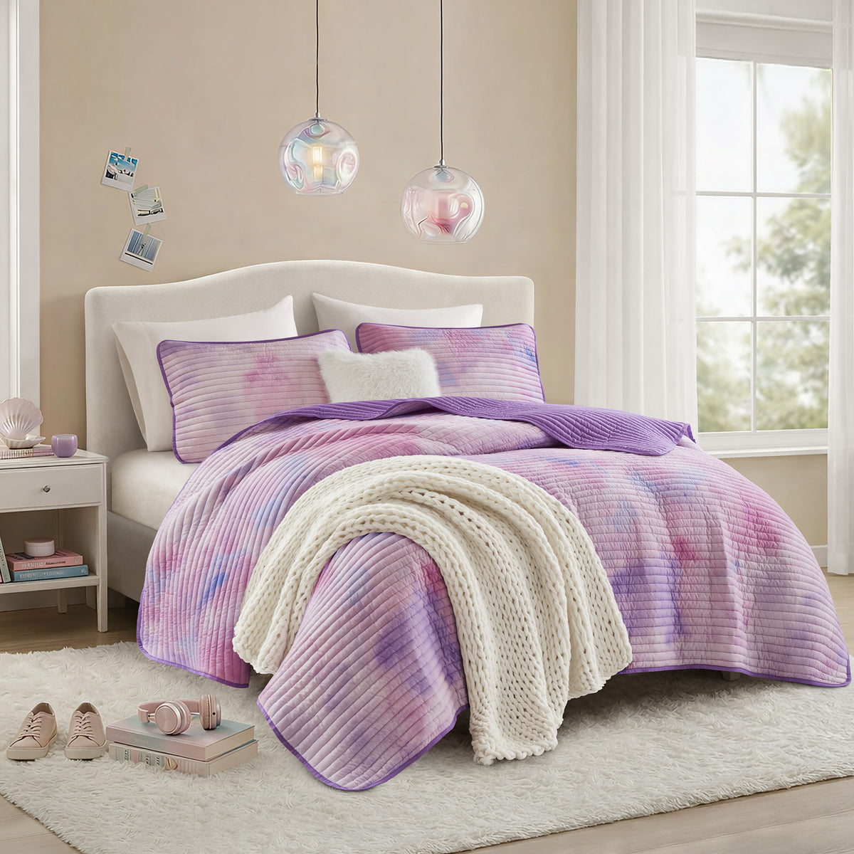 Cassiopeia Watercolor Tie Dye Printed Quilt Set with Throw Pillow - Purple
