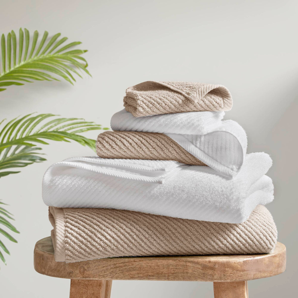 Diagonal Ribbed - Beige