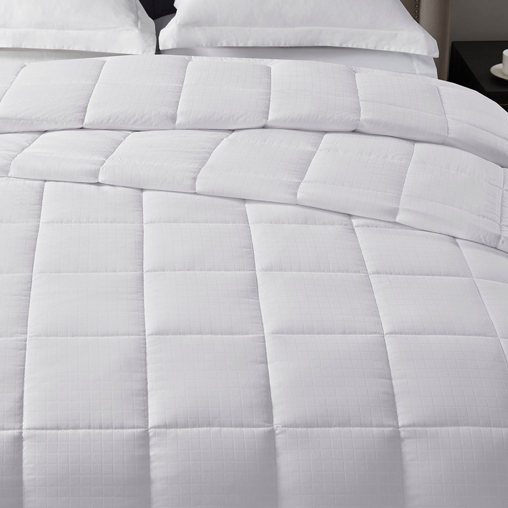 Everlux Blanket - White