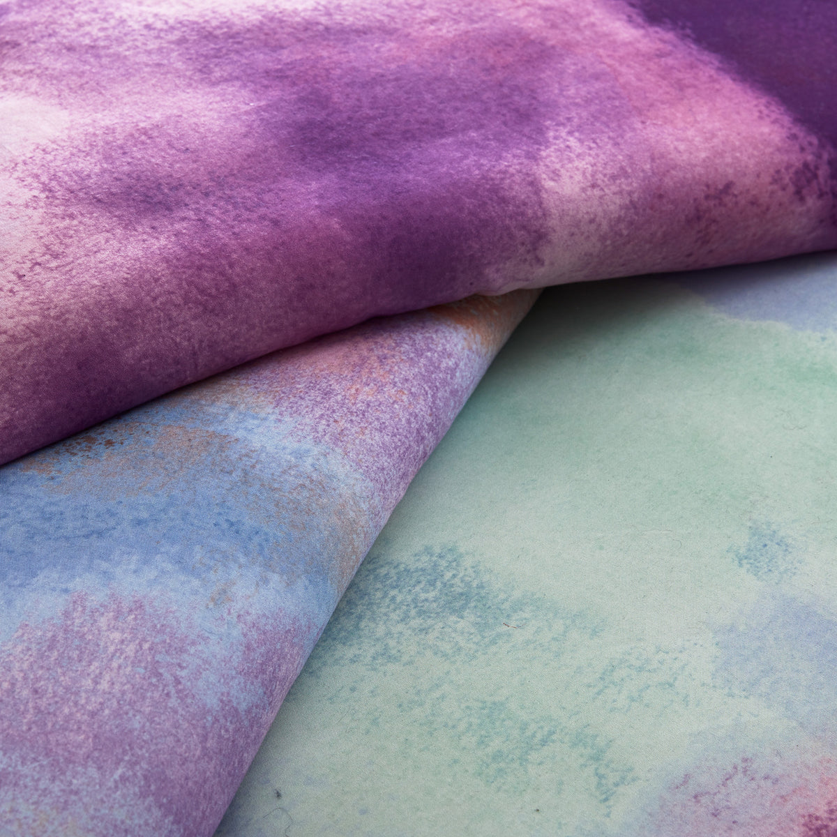 Cassiopeia Watercolor Tie Dye Printed Comforter Set with Throw Pillow - Lavender