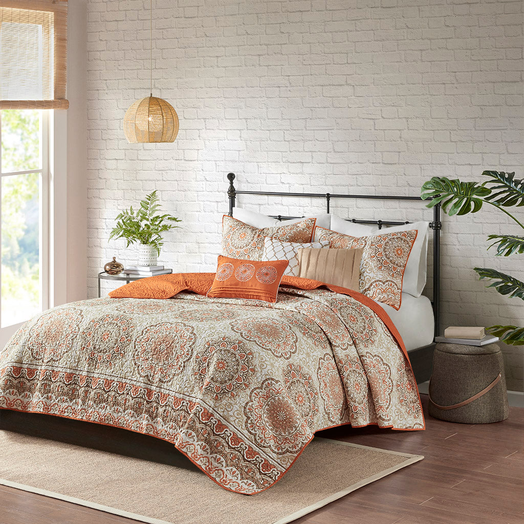 Tangiers 6 Piece Reversible Quilt Set with Throw Pillows - Orange