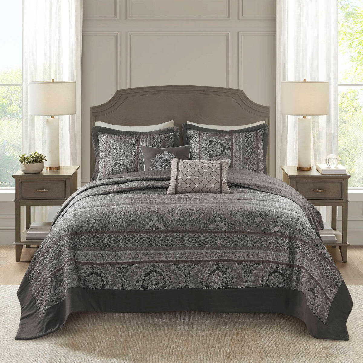 Bellagio 5 Piece Reversible Jacquard Bedspread Set - Grey