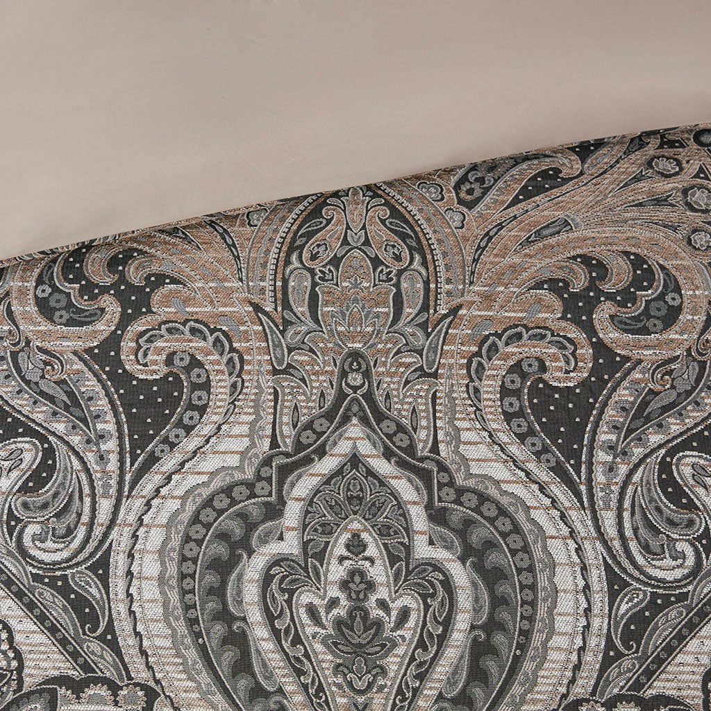 Grandover Jacquard Comforter Set