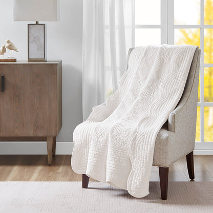 Tuscany Oversized Quilted Throw with Scalloped Edges - White