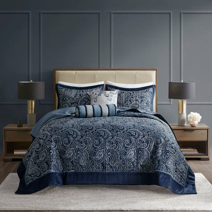 Aubrey 5 Piece Jacquard Bedspread Set with Throw Pillows - Navy
