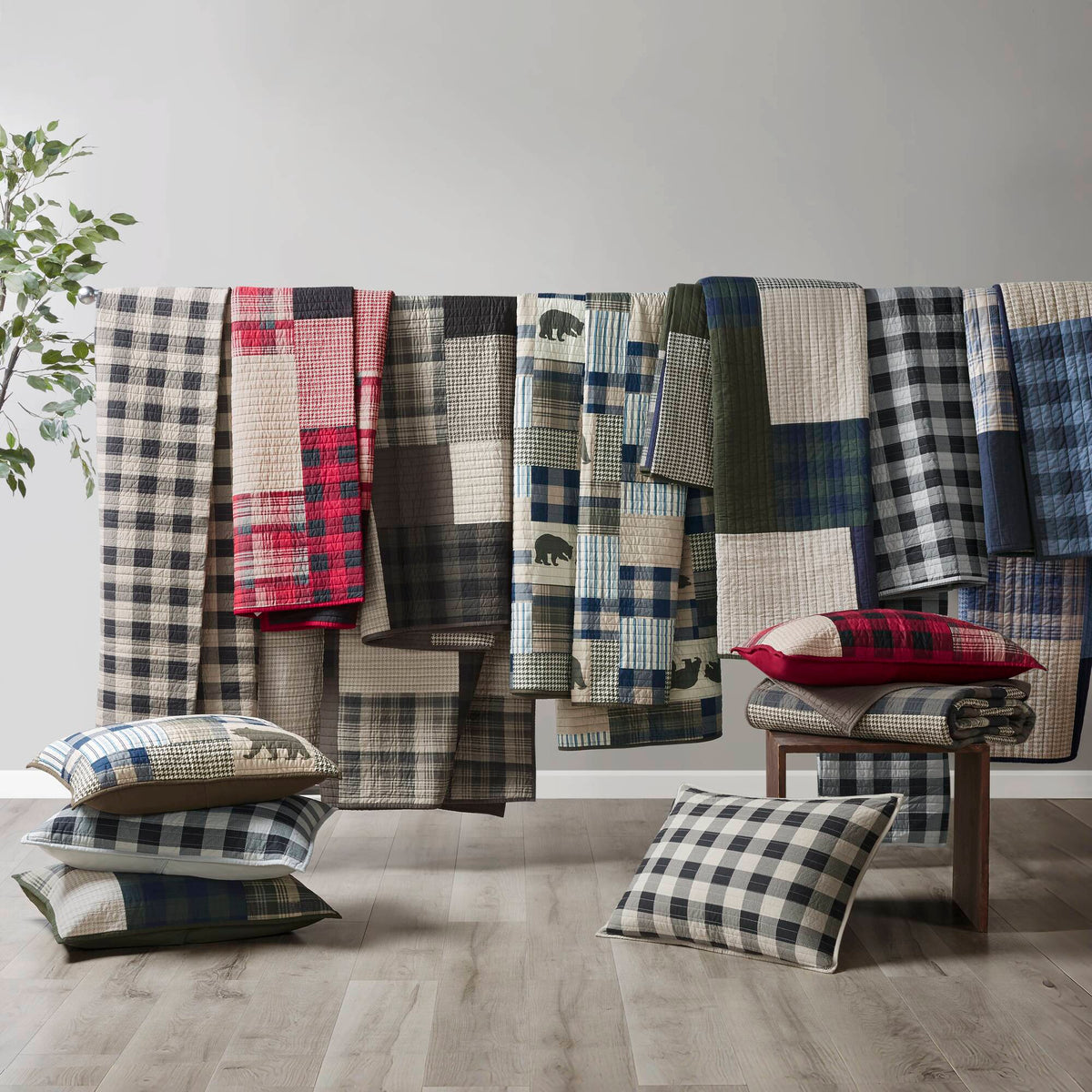 Winter Hills Oversized Cotton Quilt Set - Blue