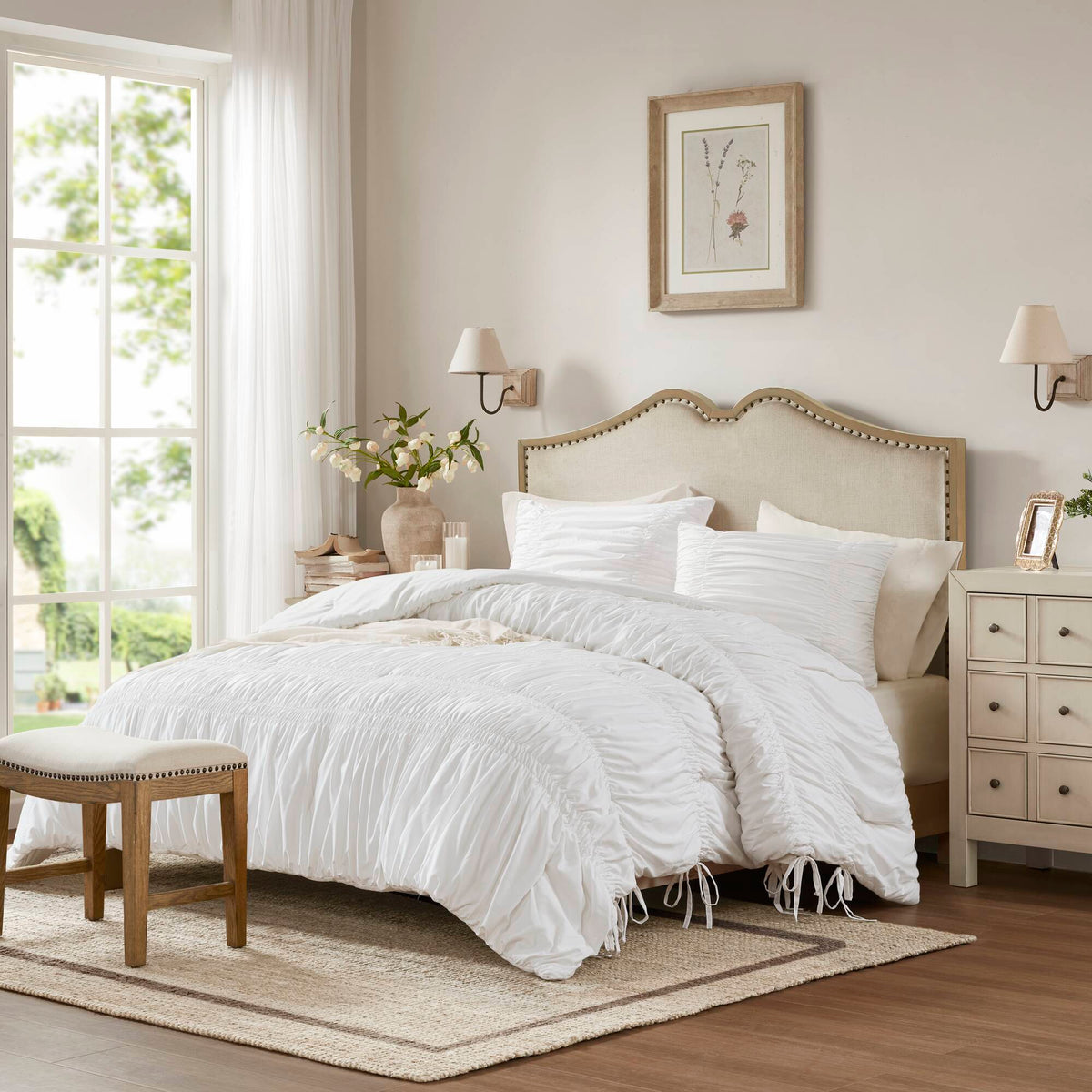 Mia Comforter Set - White