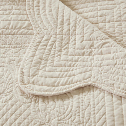 Tuscany Oversized Quilted Throw with Scalloped Edges - Cream