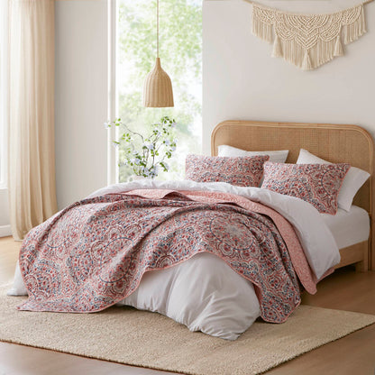 Valerie Boho Reversible Quilt - Pink