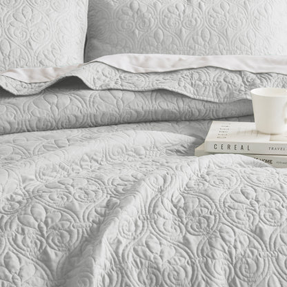 Quebec Reversible Bedspread Set - Grey