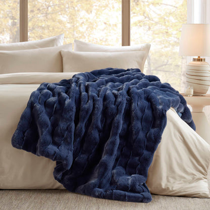 Vivienne Faux Fur Throw - Navy