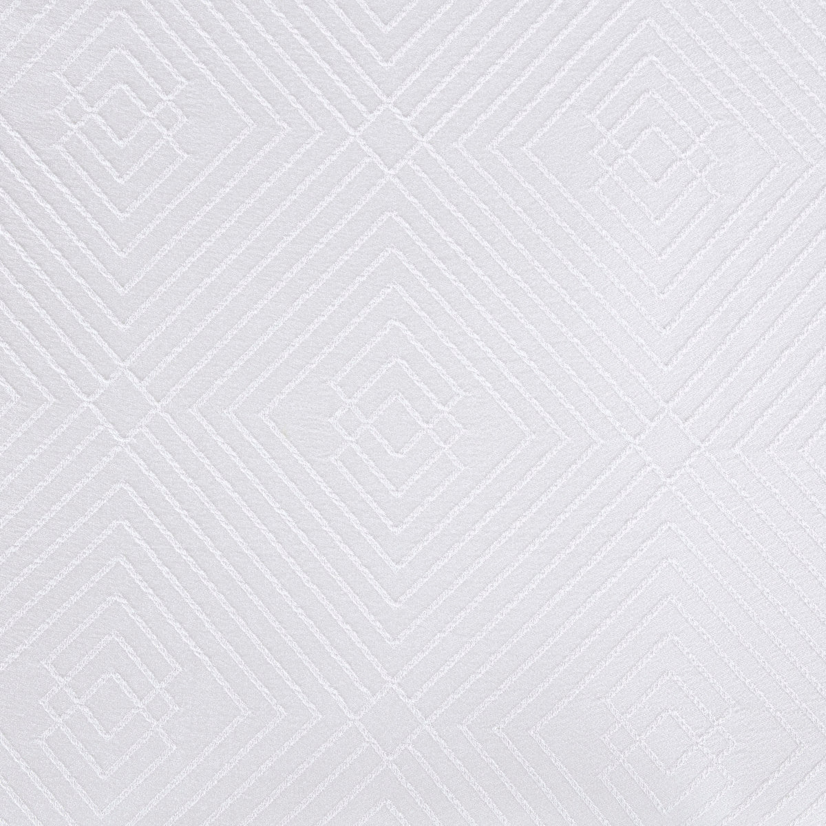 Jacquard Essential Lark Coverlet - White