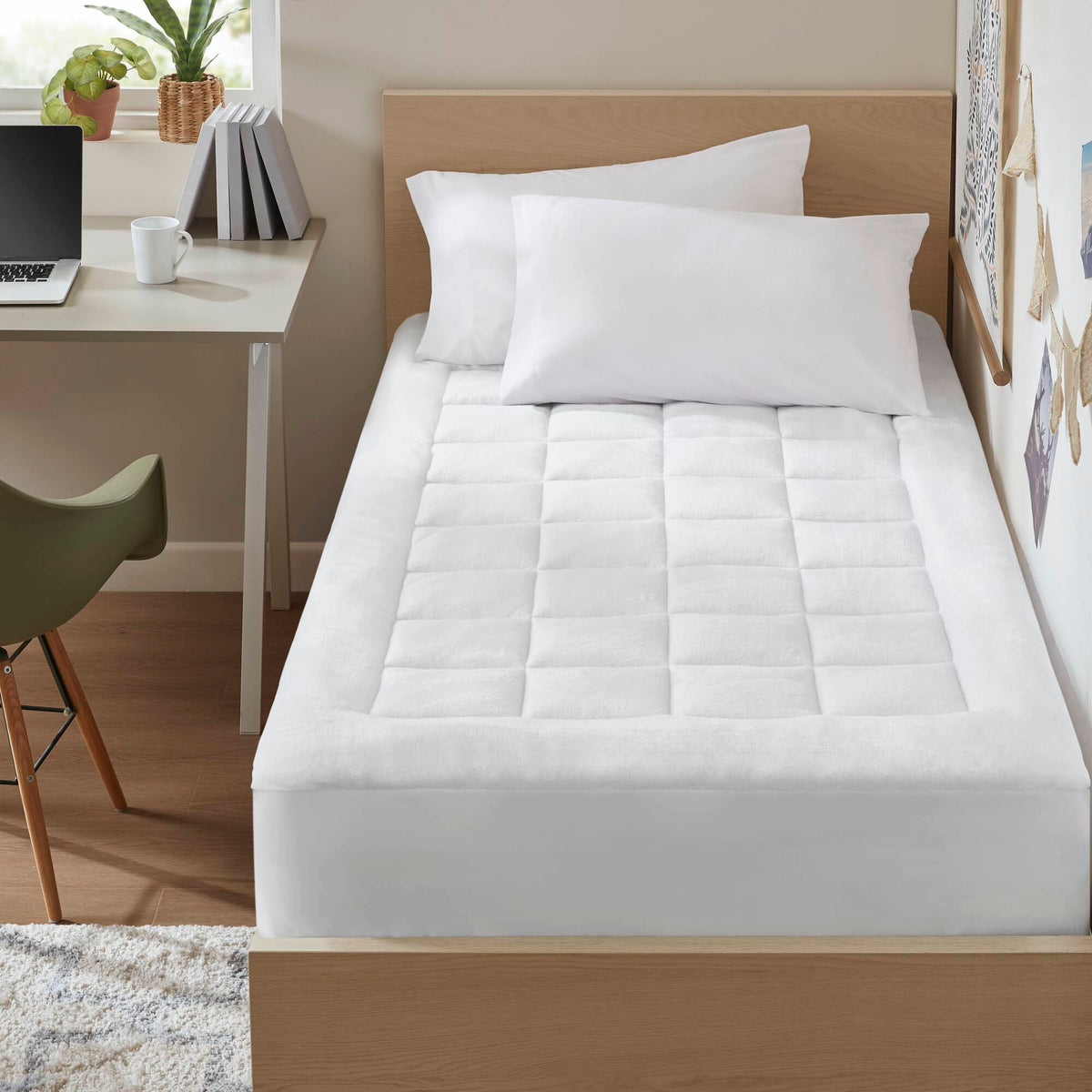 Cloud Soft Overfilled Plush Waterproof Mattress Pad - White